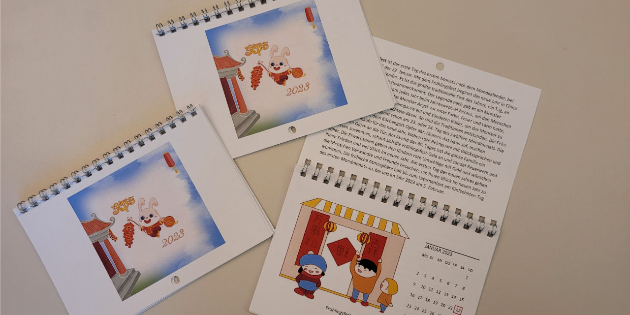 Chinesisch-AG erstellt einen Chinesischen-Kalender