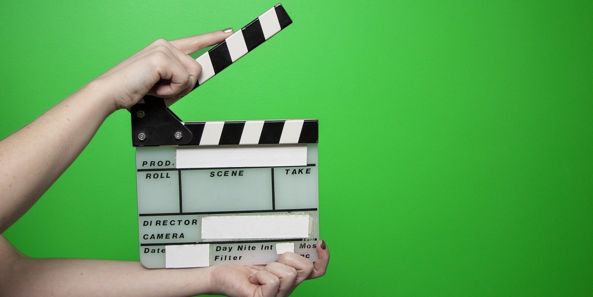 Halloween-Aktion: Green Screen auf dem Pausenhof