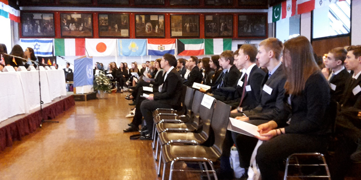 Model United Nations: 1.-3. Februar 2018 in Augsburg